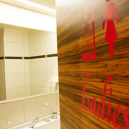Hostal Bavaria - Design *