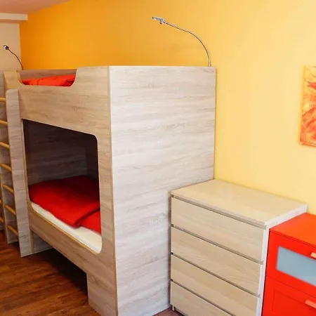 Bavaria - Design Хостел *